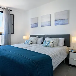 https://casa-grumete-moderno-y-actual.in-canary-islands.com